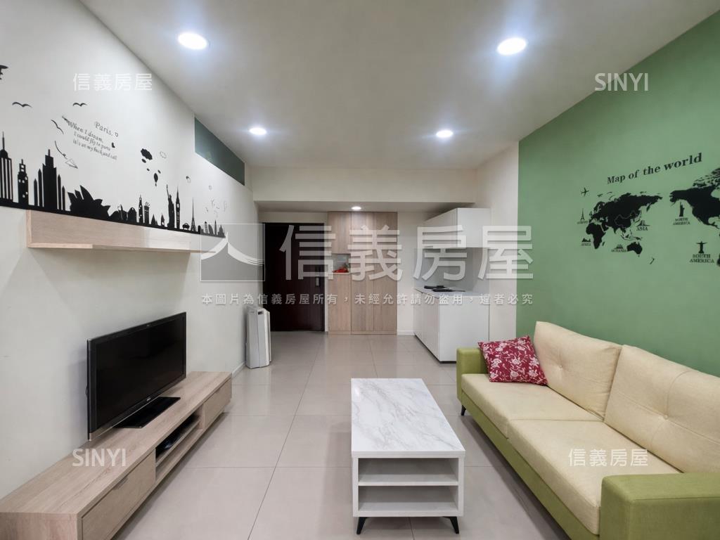 可看屋！２房２衛平面車位房屋室內格局與周邊環境