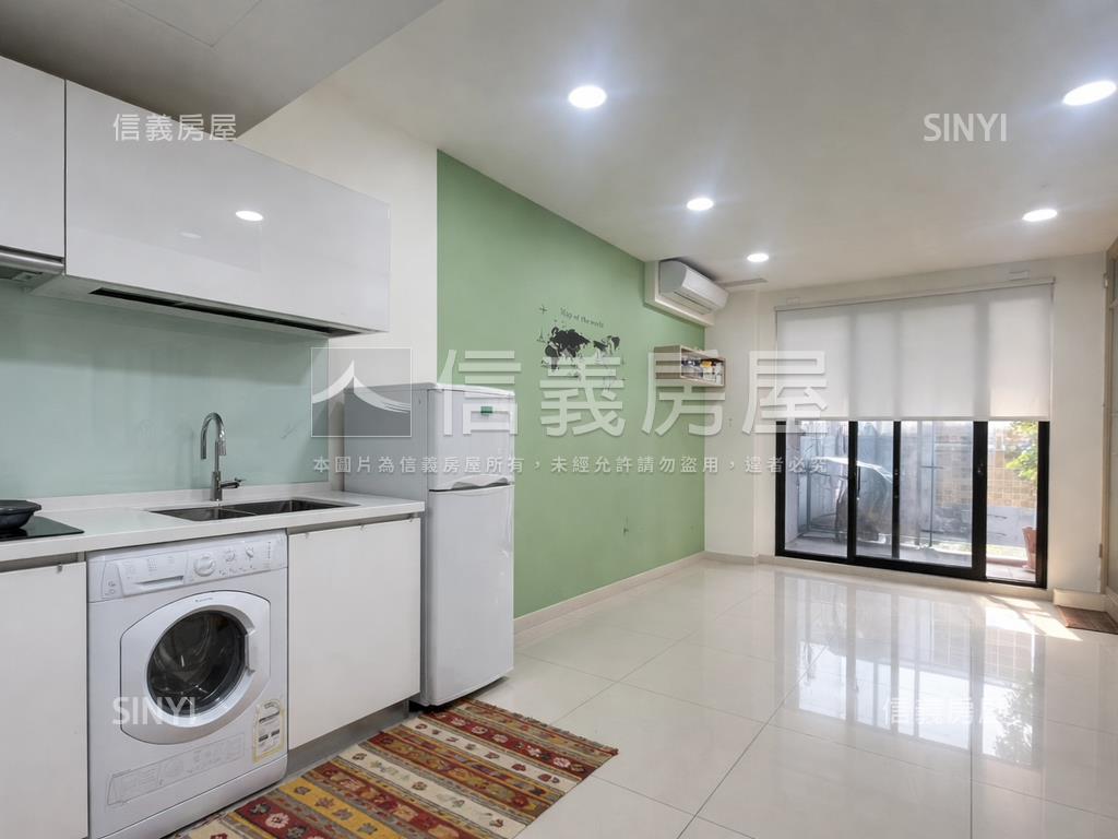 可看屋！２房２衛平面車位房屋室內格局與周邊環境