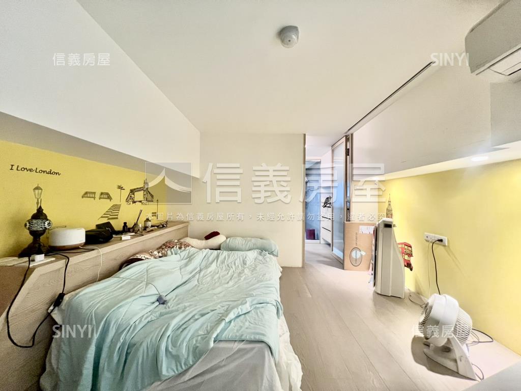 可看屋！２房２衛平面車位房屋室內格局與周邊環境