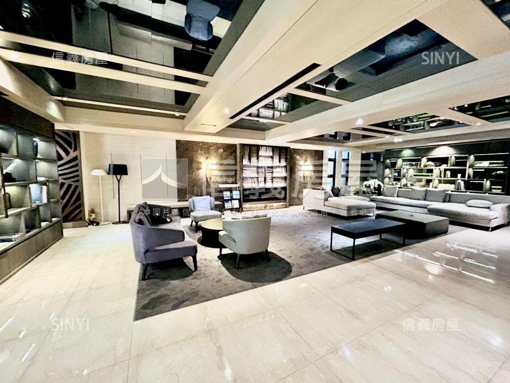 可看屋！２房２衛平面車位房屋室內格局與周邊環境