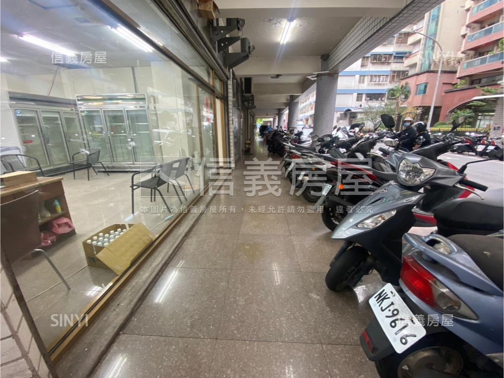 龍形三角窗黃金店面房屋室內格局與周邊環境