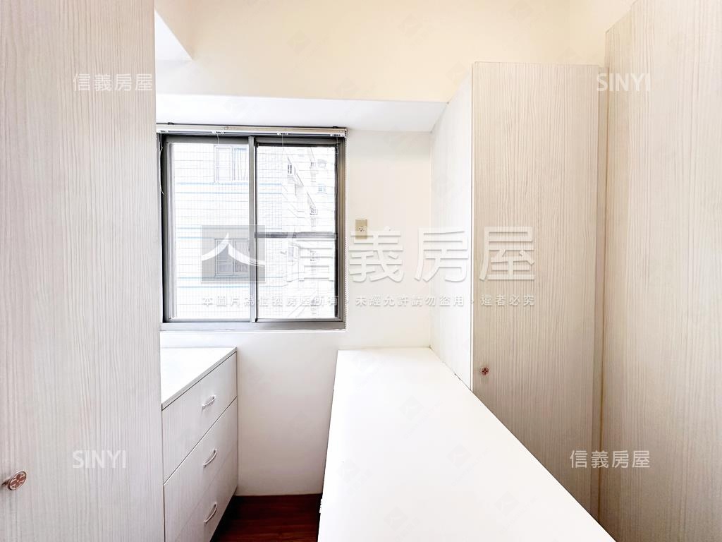 ［三采市政］四房稀有釋出房屋室內格局與周邊環境