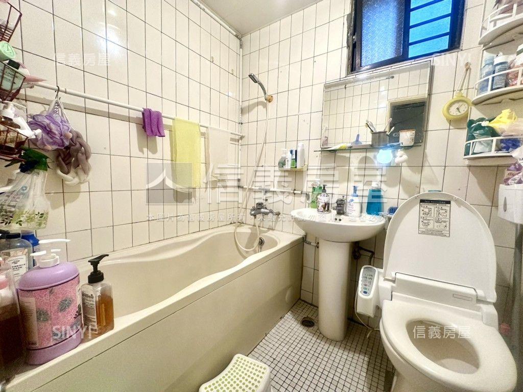 黃金三樓‧鬧中取靜房屋室內格局與周邊環境