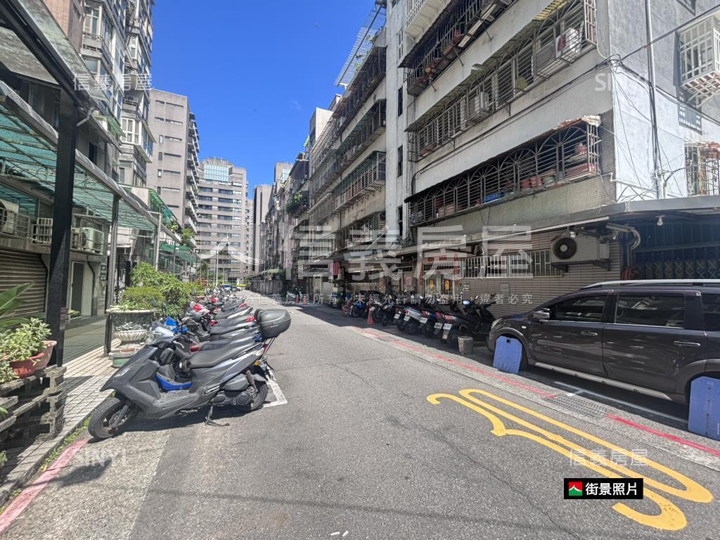 近東湖捷運挑高一樓房屋室內格局與周邊環境