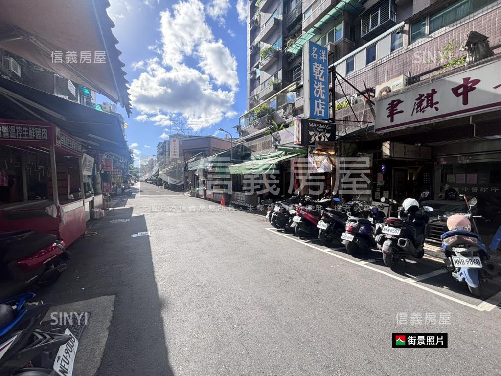 近東湖捷運挑高一樓房屋室內格局與周邊環境