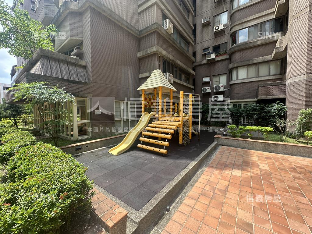 櫻花歐洲假期三房平車房屋室內格局與周邊環境