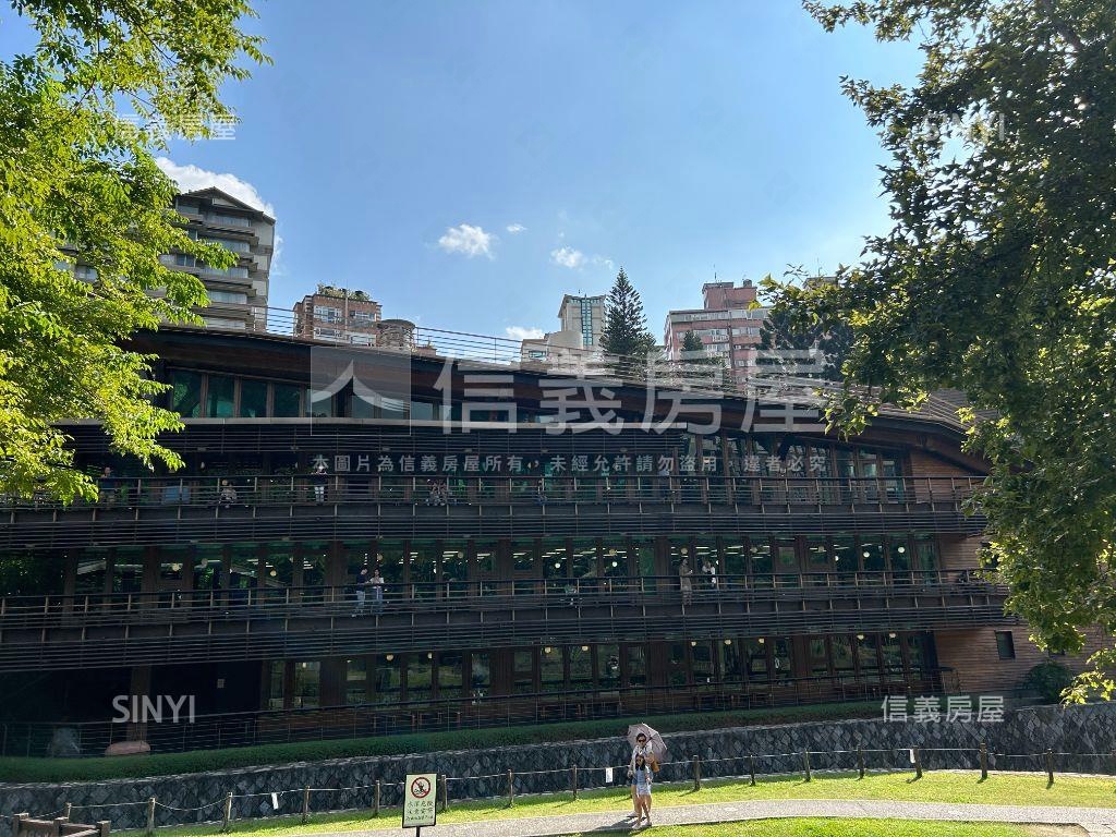北投圓頂塔式大車位８４號房屋室內格局與周邊環境