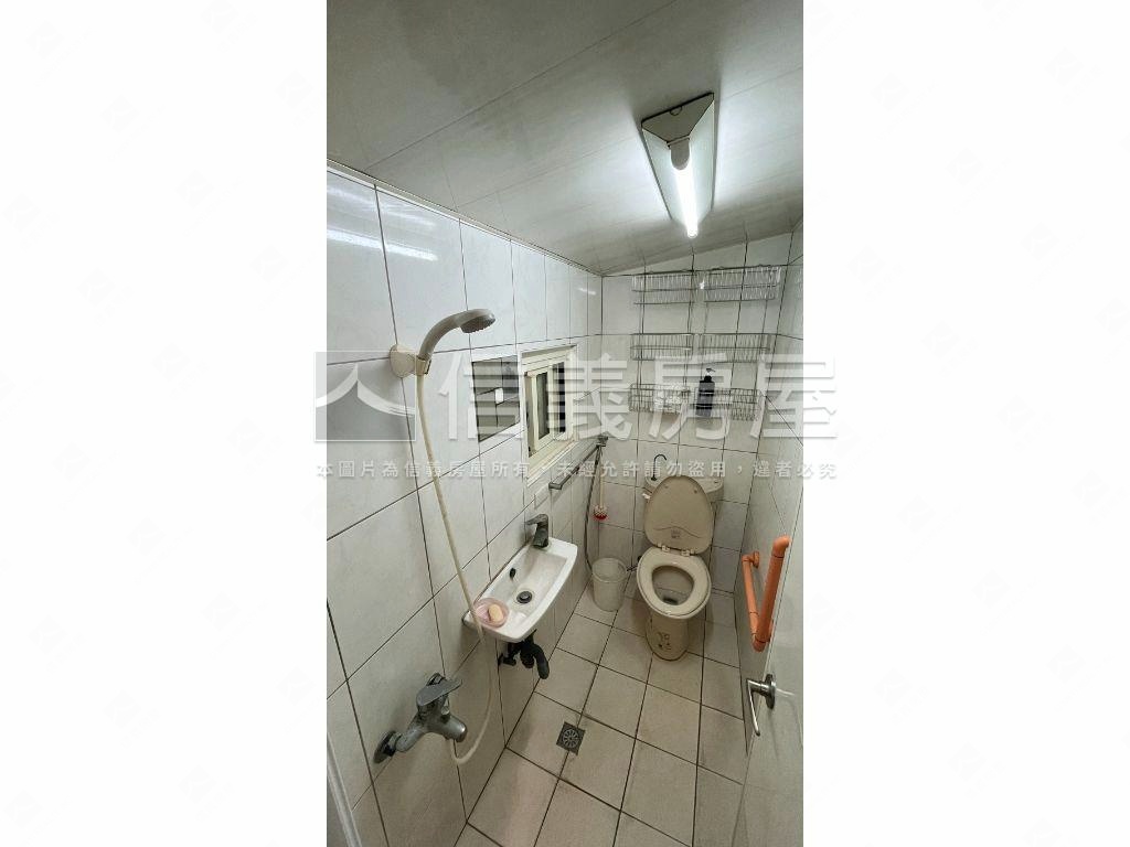 陽明山綠意房房屋室內格局與周邊環境