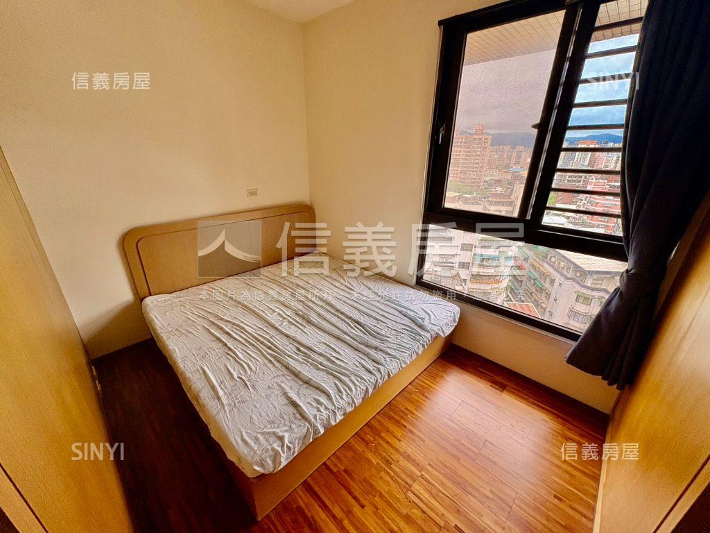 金富朗闊大兩房房屋室內格局與周邊環境