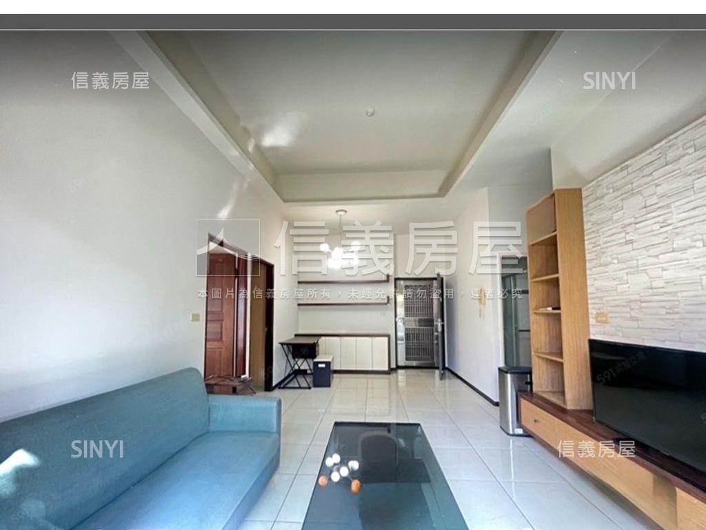 站前。綠意如茵兩房平車房屋室內格局與周邊環境