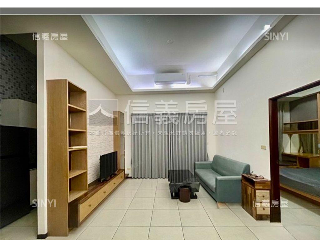 站前。綠意如茵兩房平車房屋室內格局與周邊環境