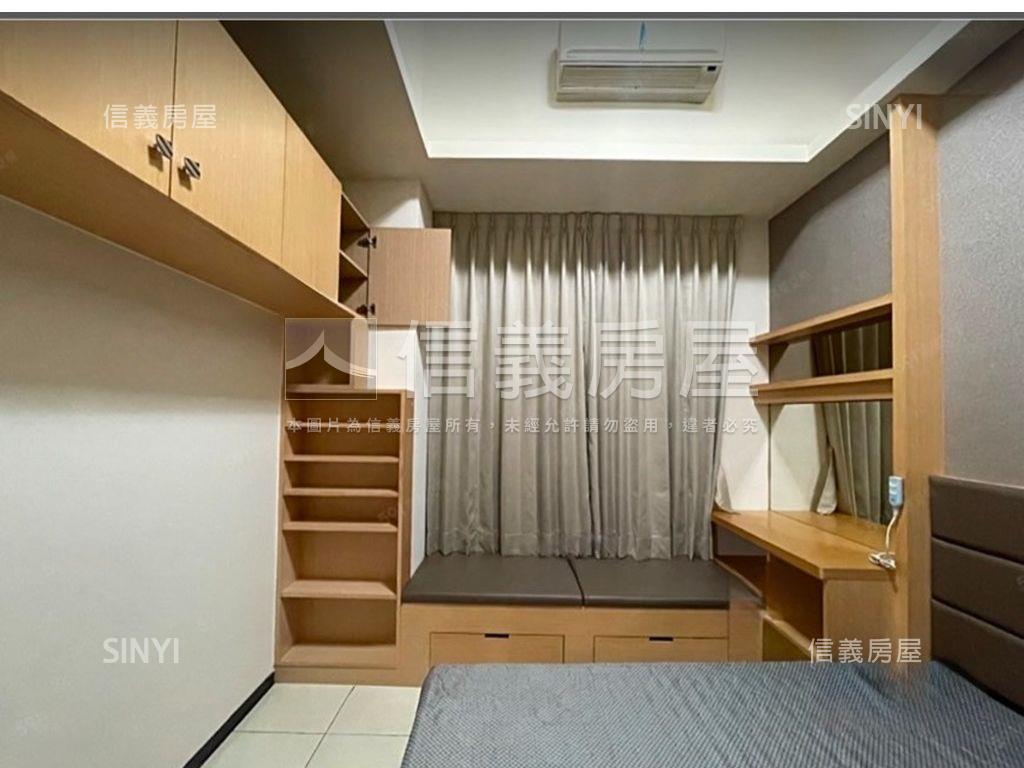 站前。綠意如茵兩房平車房屋室內格局與周邊環境