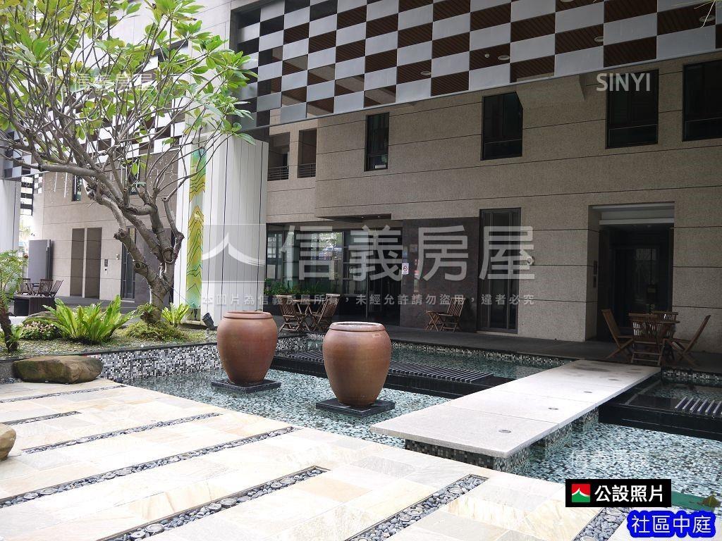 站前。綠意如茵兩房平車房屋室內格局與周邊環境