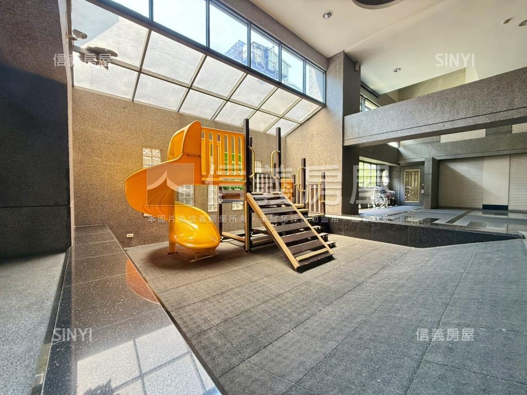 棋琴五重奏三房車位房屋室內格局與周邊環境