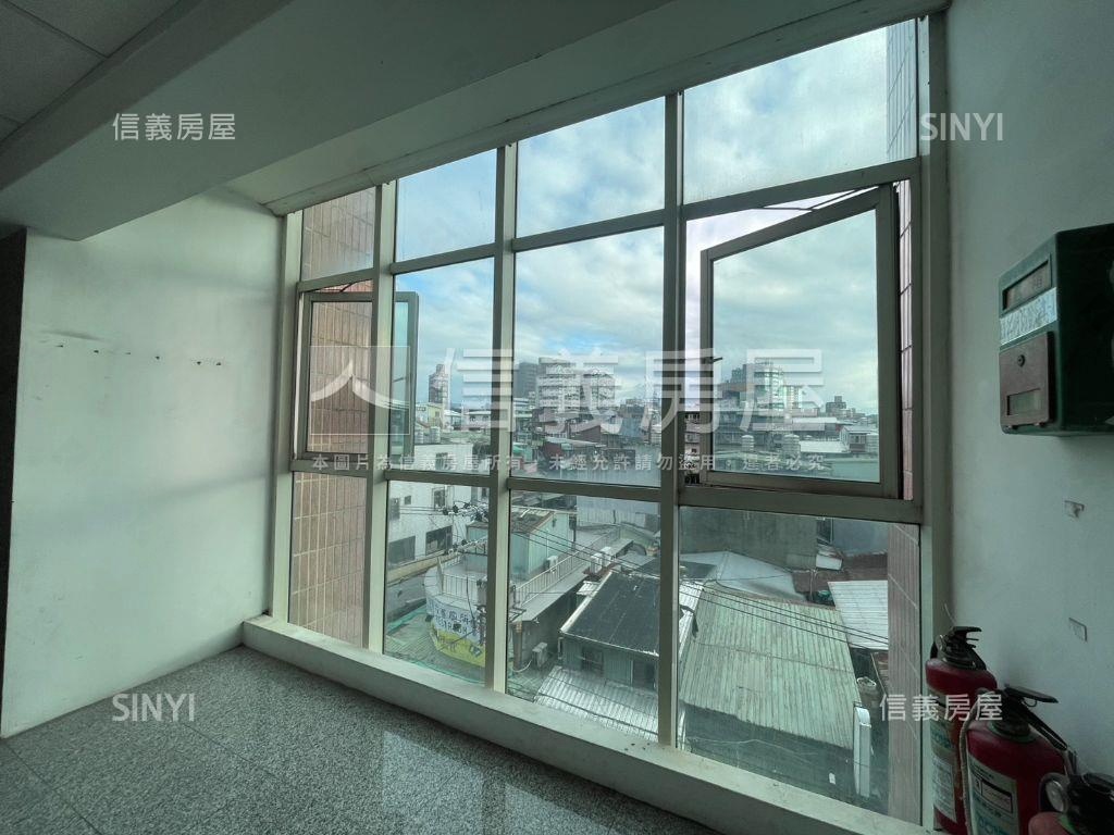 臨江坡心商業低總價使用權房屋室內格局與周邊環境