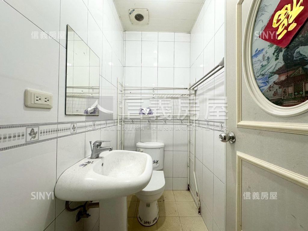 明峰一樓大空間房屋室內格局與周邊環境