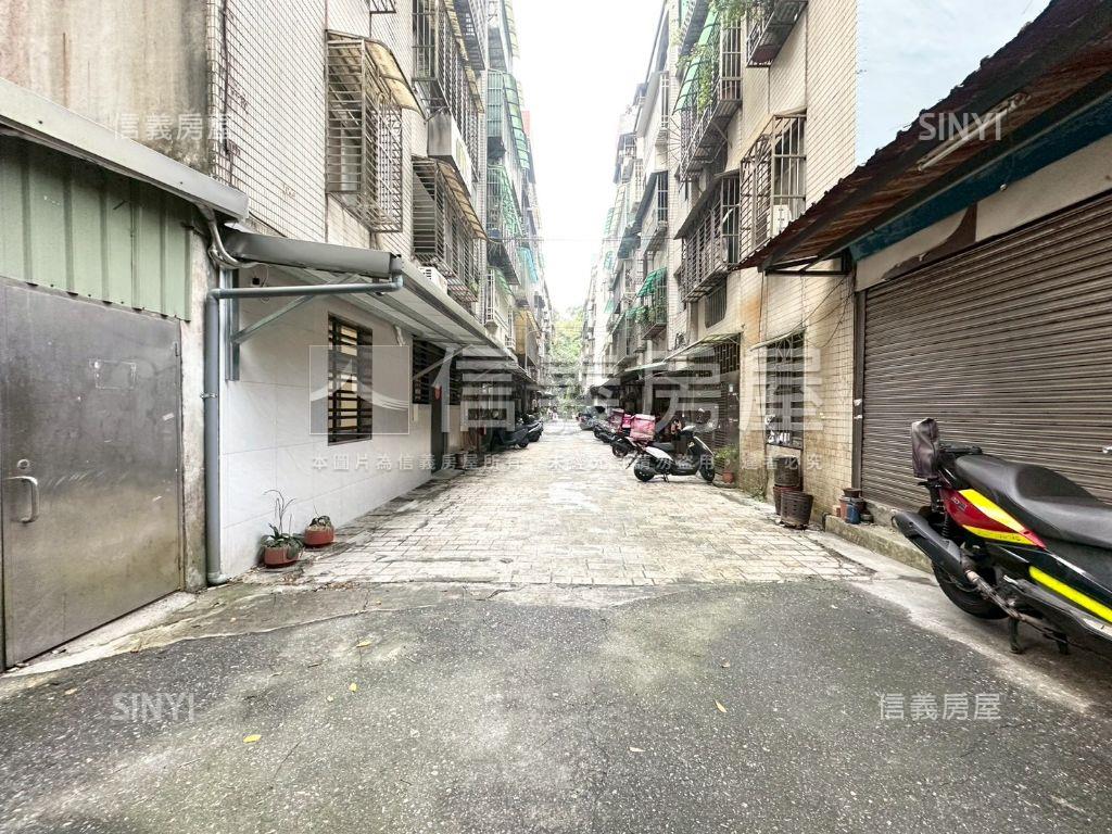 明峰一樓大空間房屋室內格局與周邊環境