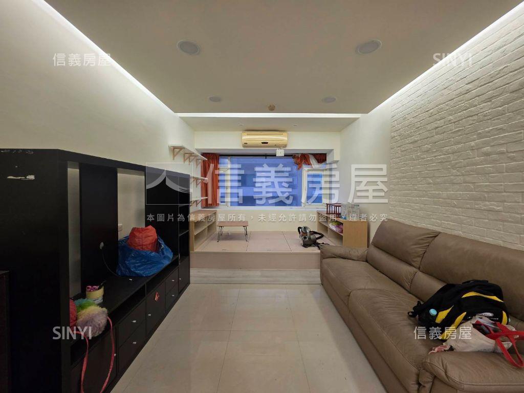 專任民安大鎮精裝兩房房屋室內格局與周邊環境