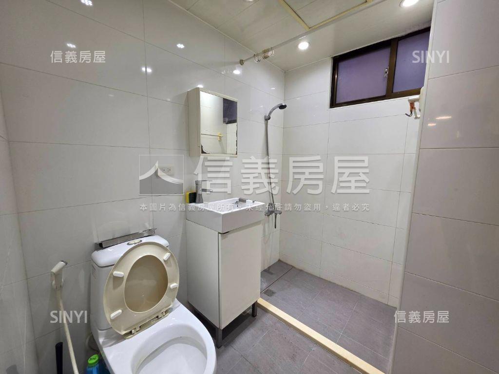 專任民安大鎮精裝兩房房屋室內格局與周邊環境