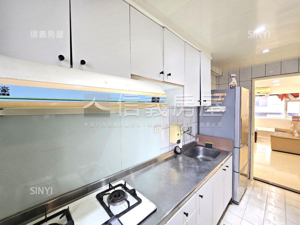 專任民安大鎮精裝兩房房屋室內格局與周邊環境