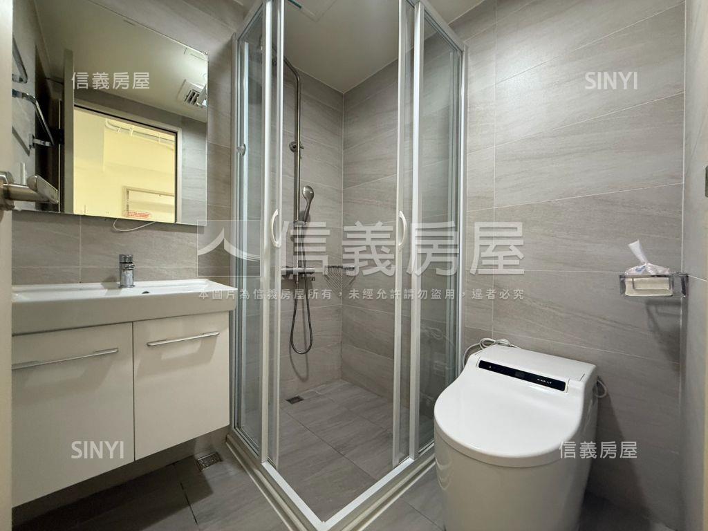 品藏潤隆高樓美景兩房房屋室內格局與周邊環境