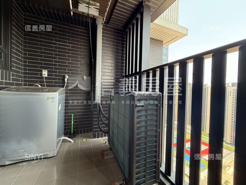 品藏潤隆高樓美景兩房房屋室內格局與周邊環境