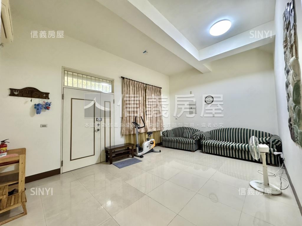 文化中心邊間無夾層美透天房屋室內格局與周邊環境