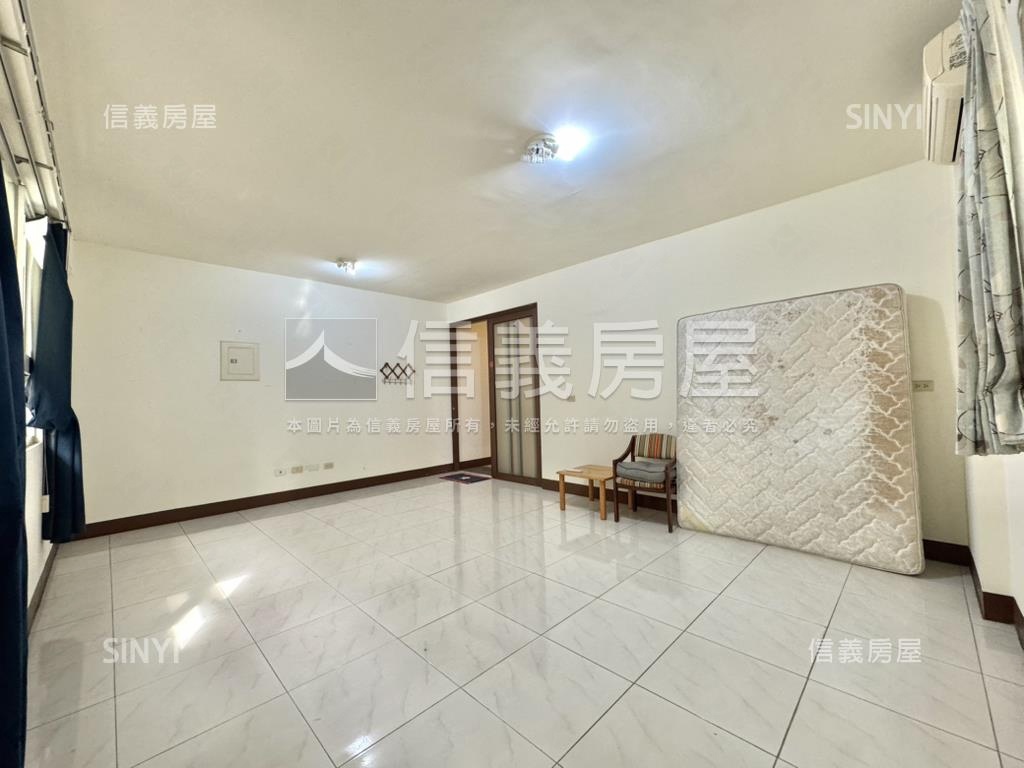文化中心邊間無夾層美透天房屋室內格局與周邊環境