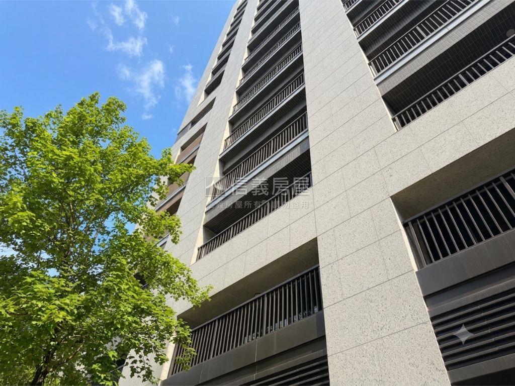 華固無雙正對面全坤１０１房屋室內格局與周邊環境