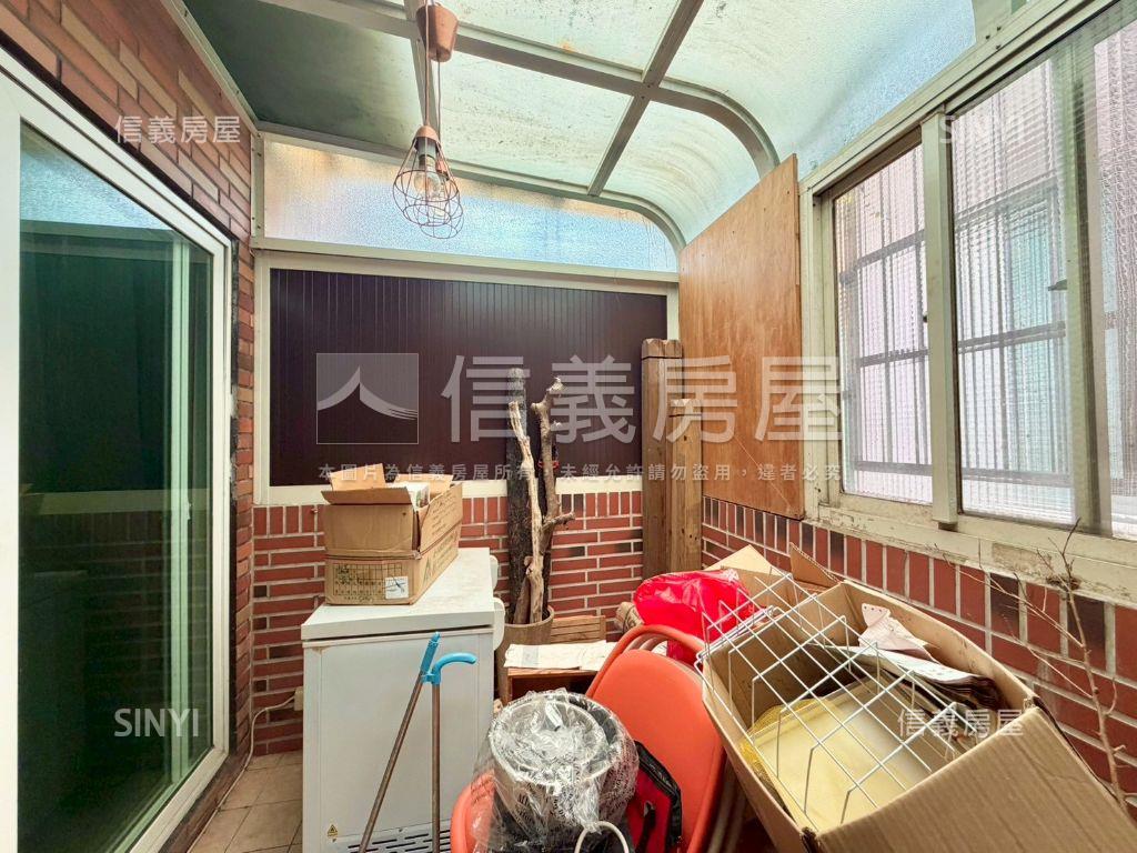 小資溫泉陽光套房房屋室內格局與周邊環境