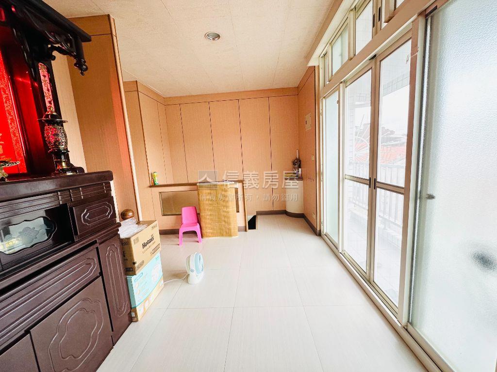 僑信美透天房屋室內格局與周邊環境