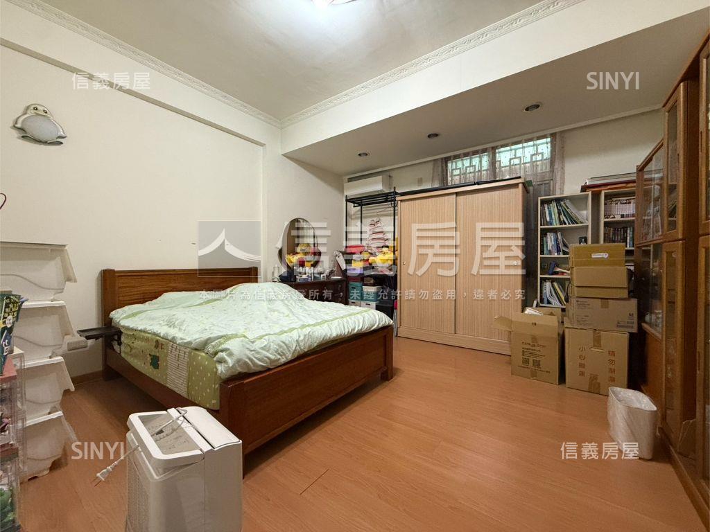 府安路五段獨院車墅房屋室內格局與周邊環境