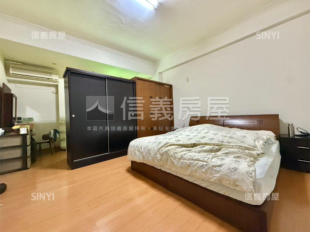 府安路五段獨院車墅房屋室內格局與周邊環境