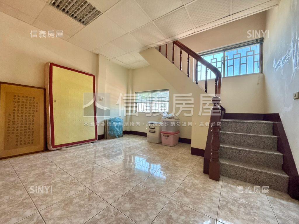 府安路五段獨院車墅房屋室內格局與周邊環境