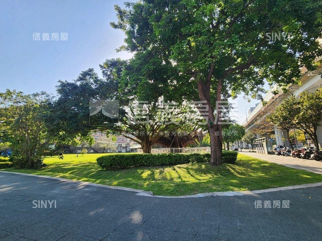 １７璞園．榮㊣邊間後棟房屋室內格局與周邊環境