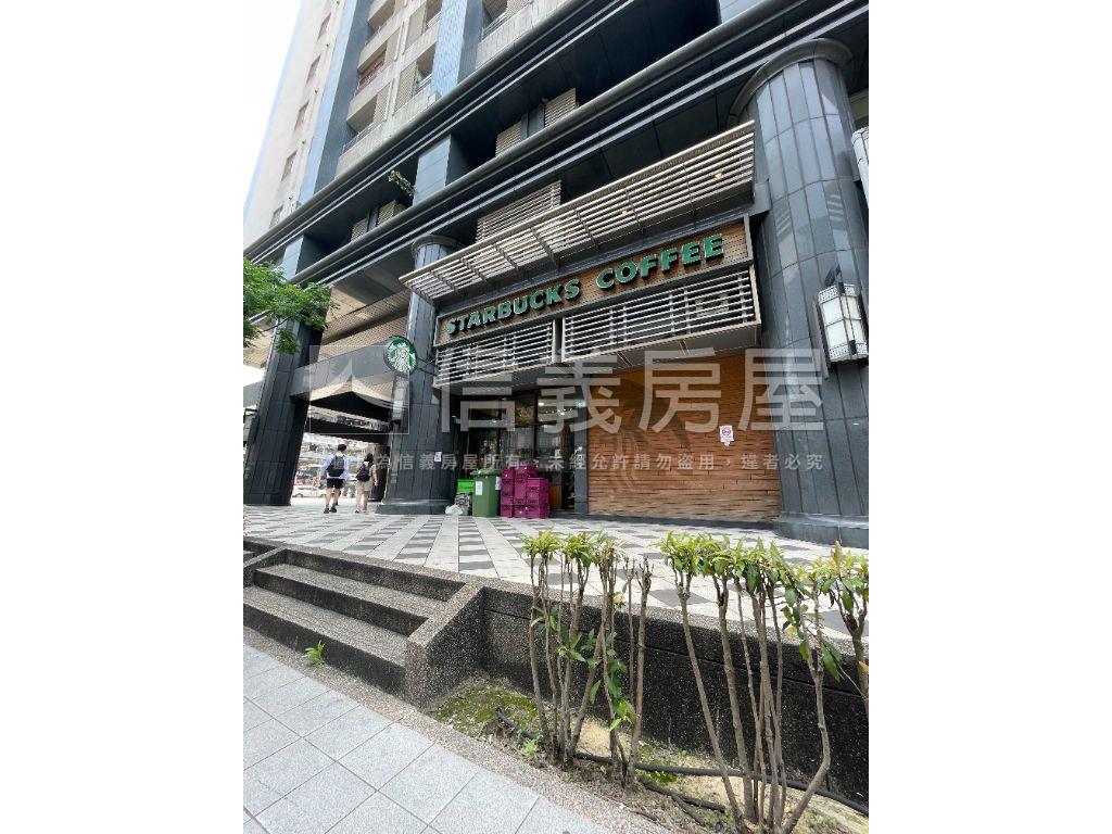 方正邊間衛浴３＋１房２樓房屋室內格局與周邊環境