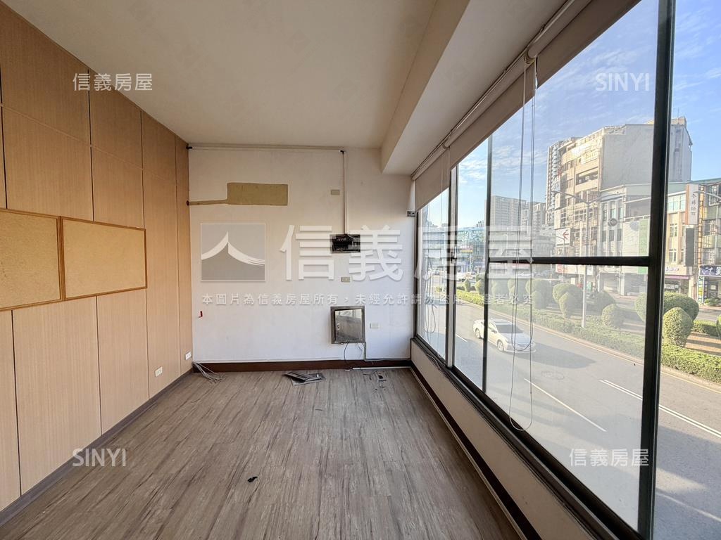 近輕軌捷運中正一路金透店房屋室內格局與周邊環境