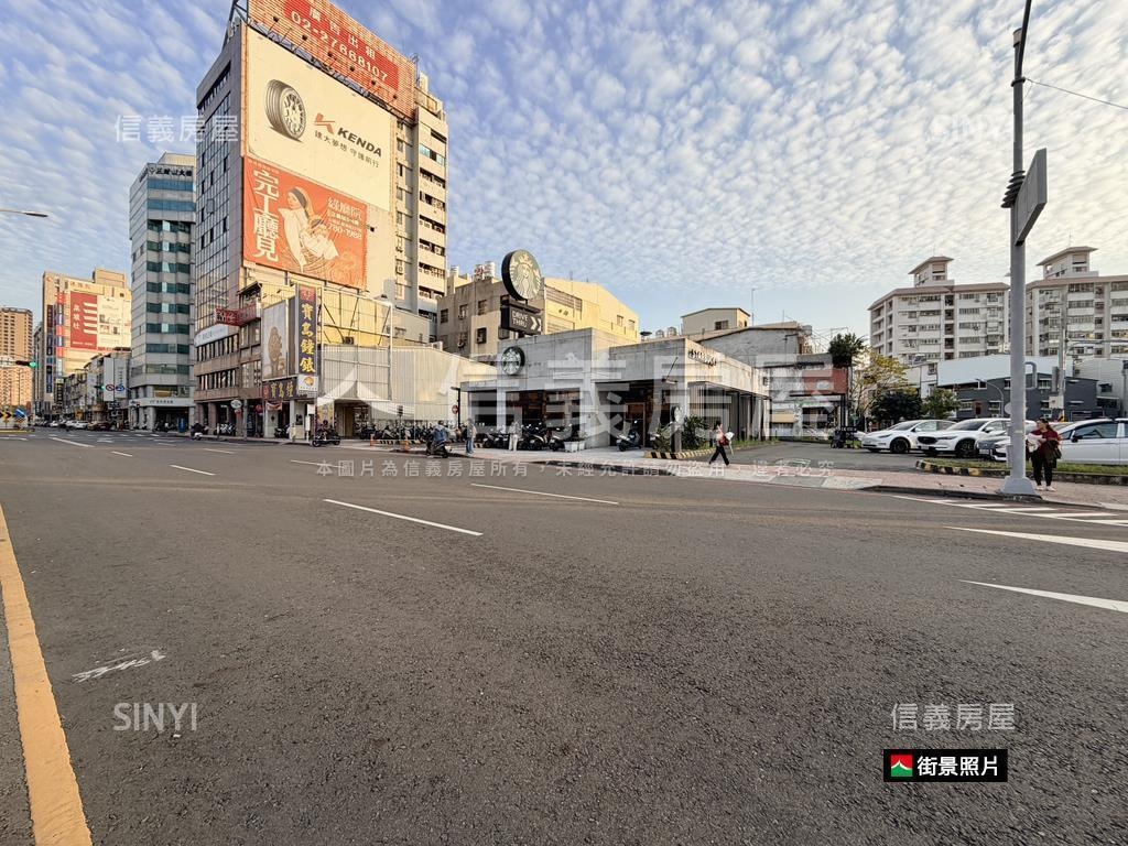 近輕軌捷運中正一路金透店房屋室內格局與周邊環境