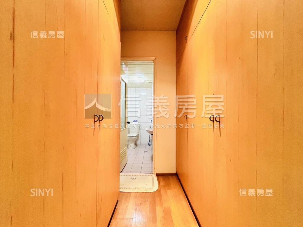 環堤邊間景觀高樓四房車位房屋室內格局與周邊環境