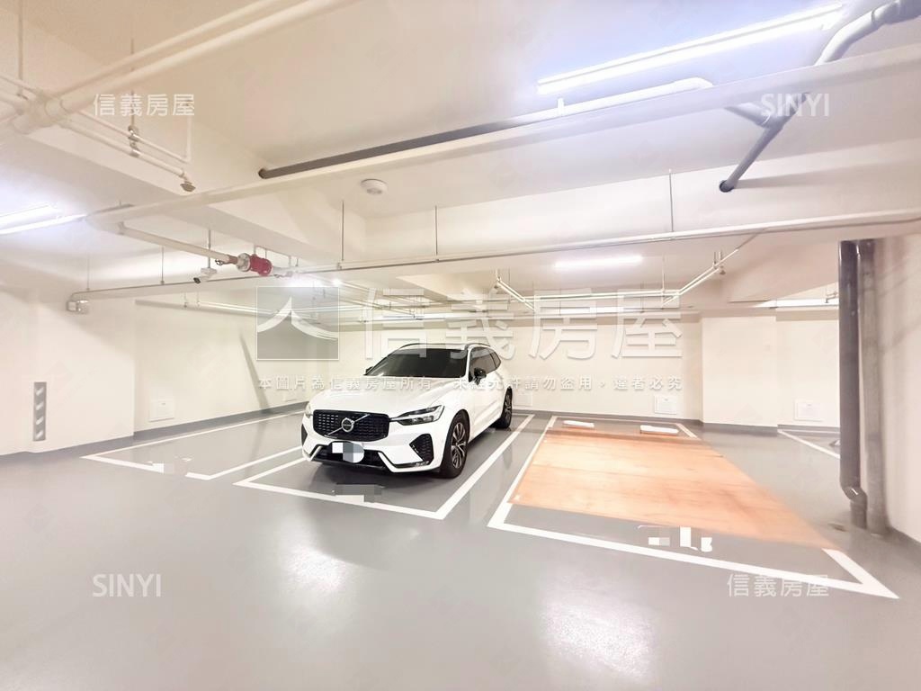 水精湛高樓採光美邸房屋室內格局與周邊環境