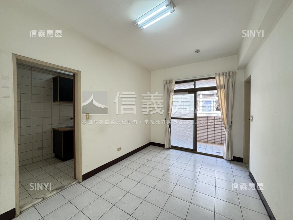 文教新城大三房房屋室內格局與周邊環境