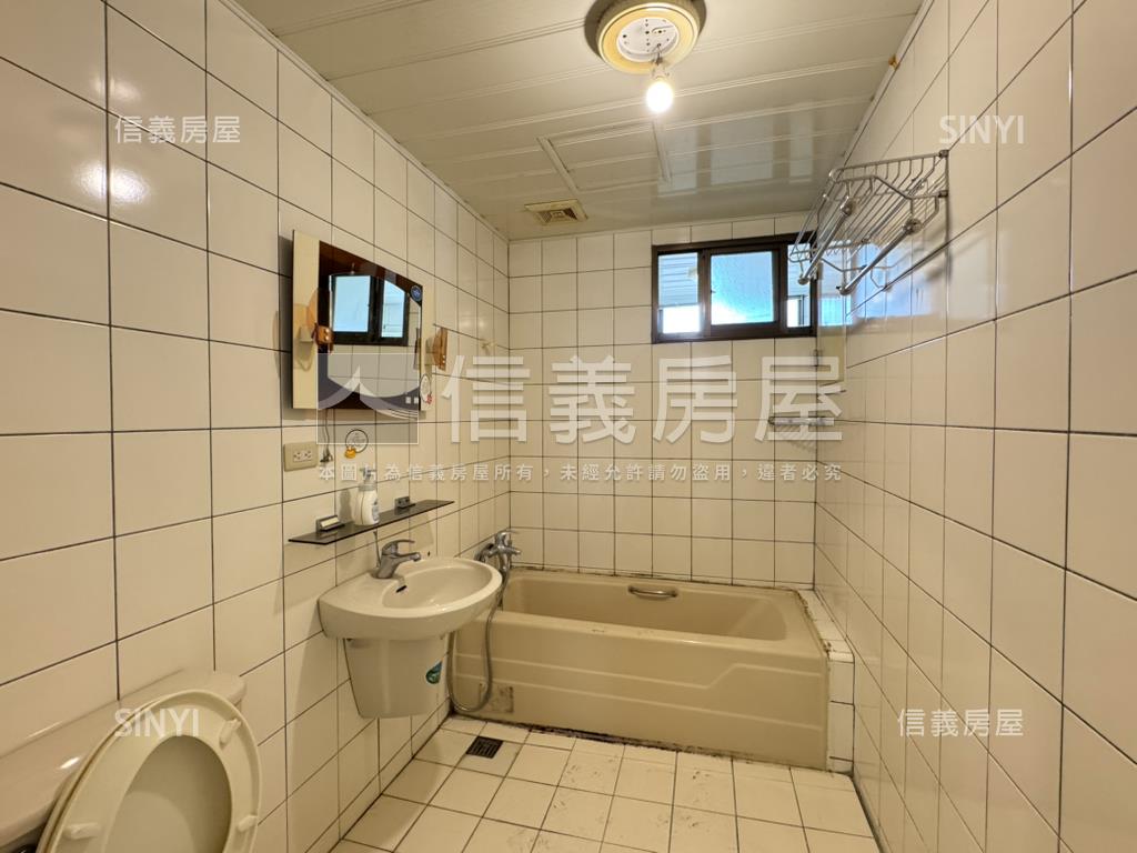 文教新城大三房房屋室內格局與周邊環境