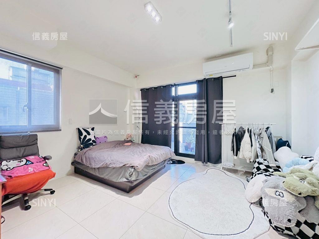 黃金三角窗獨棟透店房屋室內格局與周邊環境