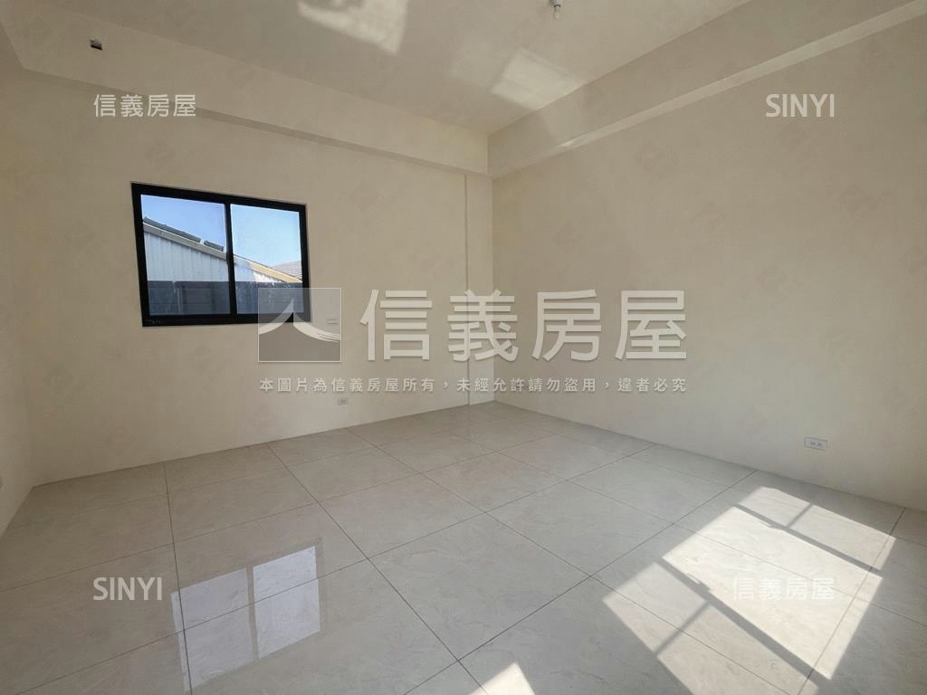 馬年快樂！間間套房美透天房屋室內格局與周邊環境