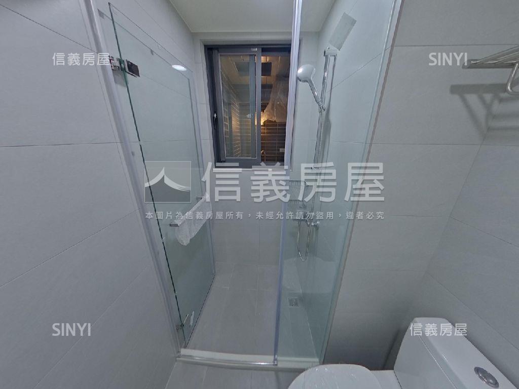 春福康波邊間三房平車房屋室內格局與周邊環境