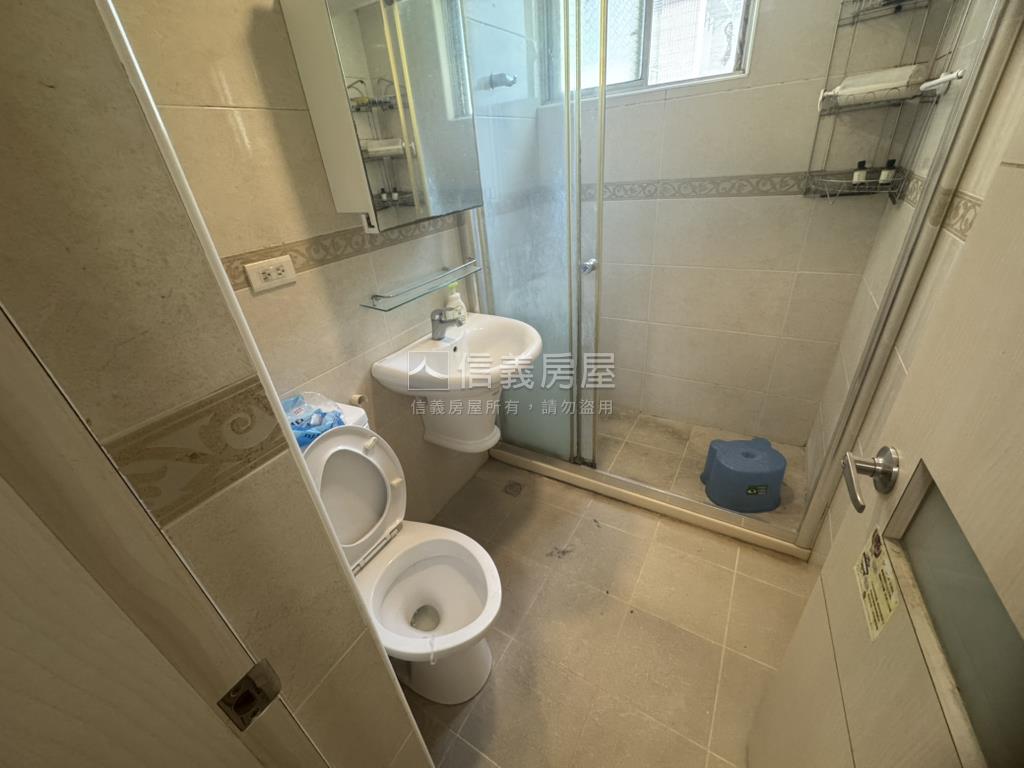 窗明几淨稀有民權釋出房屋室內格局與周邊環境