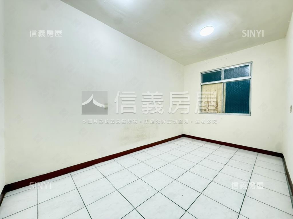 新莊靜巷前後陽台優質美寓房屋室內格局與周邊環境