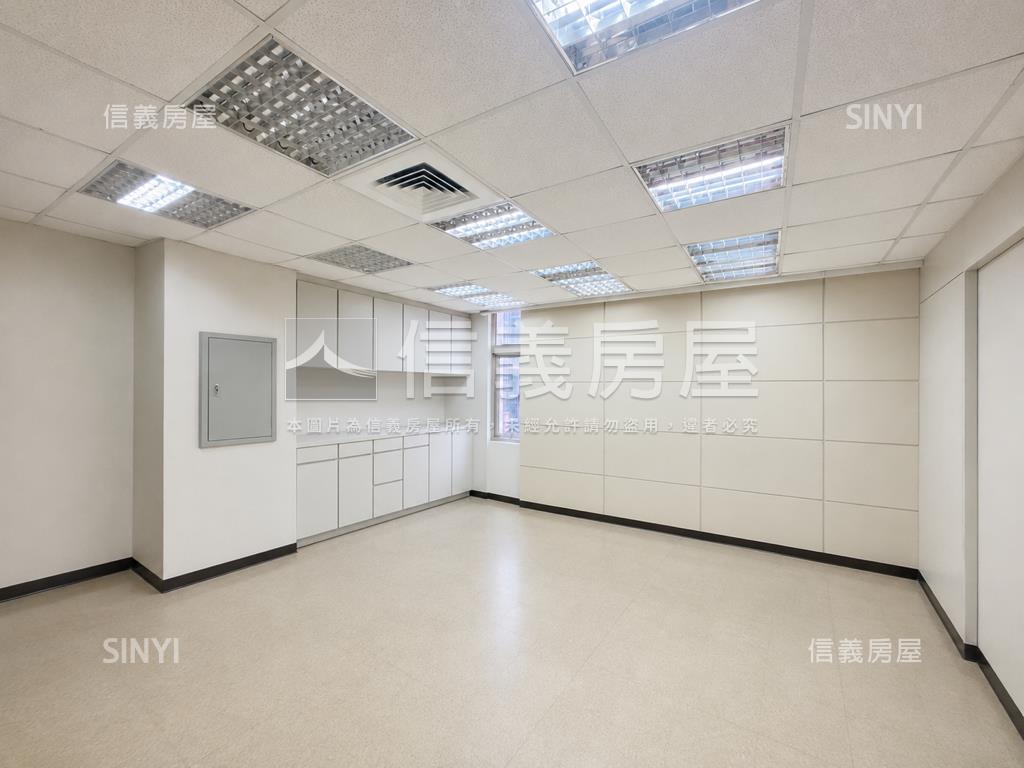 湯城大坪數辦公＋車位房屋室內格局與周邊環境