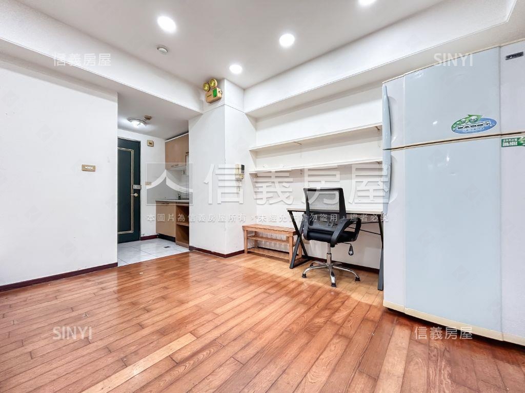 主推景觀南港巴黎春天房屋室內格局與周邊環境