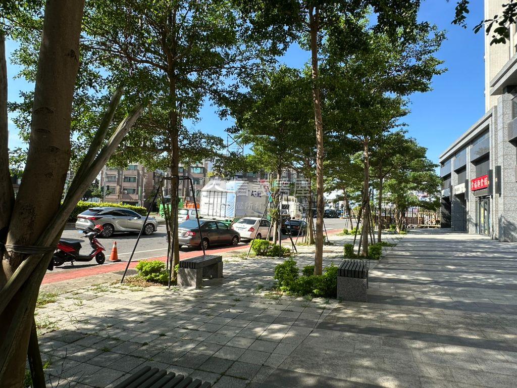 遇見幸福店面房屋室內格局與周邊環境